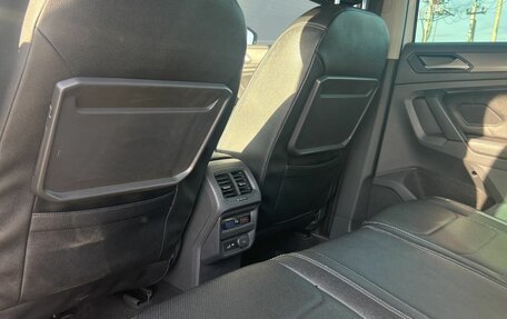 Volkswagen Tiguan II, 2019 год, 2 790 000 рублей, 23 фотография