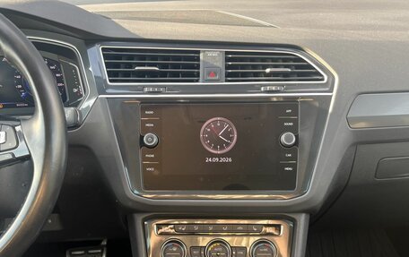 Volkswagen Tiguan II, 2019 год, 2 790 000 рублей, 17 фотография