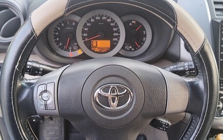 Toyota RAV4, 2006 год, 1 000 000 рублей, 7 фотография
