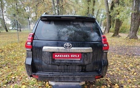 Toyota Land Cruiser Prado 150 рестайлинг 2, 2018 год, 4 800 000 рублей, 4 фотография