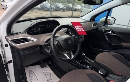 Peugeot 2008 II, 2014 год, 797 000 рублей, 11 фотография