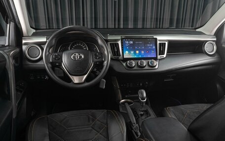 Toyota RAV4, 2014 год, 1 849 000 рублей, 6 фотография