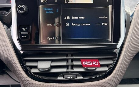 Peugeot 2008 II, 2014 год, 797 000 рублей, 21 фотография