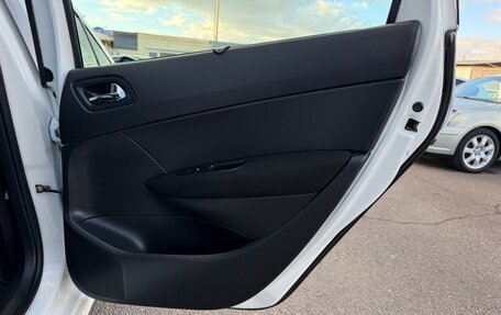 Peugeot 308 II, 2012 год, 597 000 рублей, 22 фотография