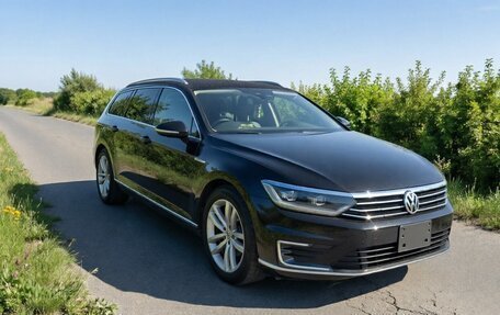 Volkswagen Passat B8 рестайлинг, 2016 год, 1 750 000 рублей, 8 фотография