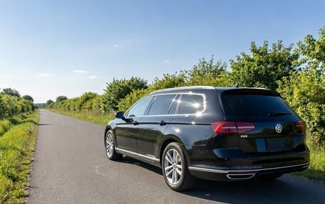 Volkswagen Passat B8 рестайлинг, 2016 год, 1 750 000 рублей, 9 фотография