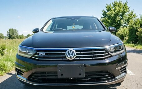 Volkswagen Passat B8 рестайлинг, 2016 год, 1 750 000 рублей, 11 фотография