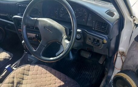 Toyota Corona VIII (T170), 1988 год, 60 000 рублей, 5 фотография