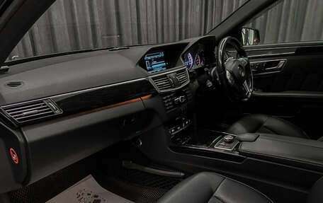 Mercedes-Benz E-Класс, 2012 год, 1 400 000 рублей, 11 фотография