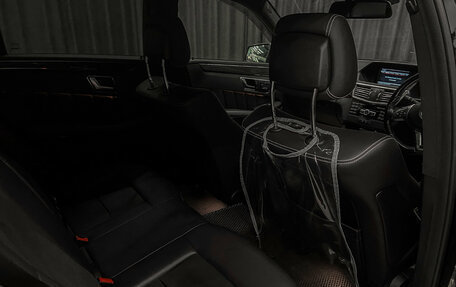 Mercedes-Benz E-Класс, 2012 год, 1 400 000 рублей, 13 фотография
