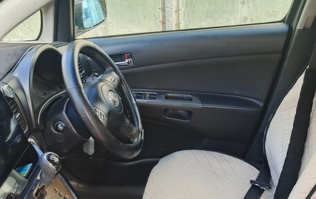Toyota Wish II, 2003 год, 555 000 рублей, 4 фотография