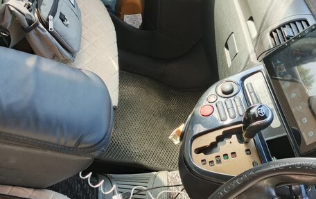 Toyota Wish II, 2003 год, 555 000 рублей, 17 фотография