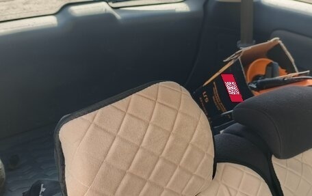 Toyota Wish II, 2003 год, 555 000 рублей, 13 фотография