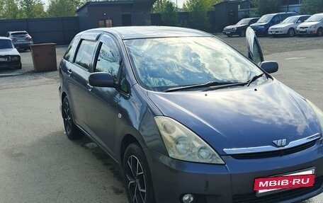 Toyota Wish II, 2003 год, 555 000 рублей, 8 фотография