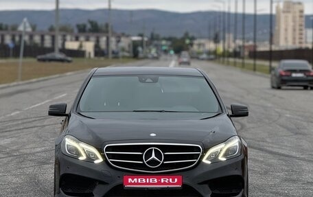 Mercedes-Benz E-Класс, 2013 год, 1 890 000 рублей, 1 фотография