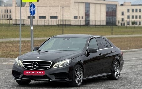 Mercedes-Benz E-Класс, 2013 год, 1 890 000 рублей, 3 фотография