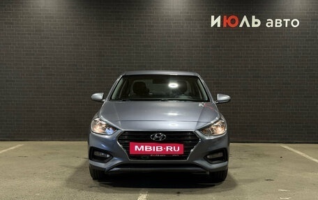 Hyundai Solaris II рестайлинг, 2017 год, 1 100 000 рублей, 2 фотография