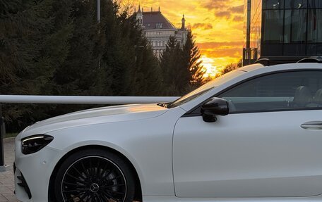 Mercedes-Benz E-Класс, 2021 год, 4 350 000 рублей, 5 фотография