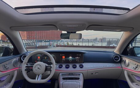 Mercedes-Benz E-Класс, 2021 год, 4 350 000 рублей, 14 фотография