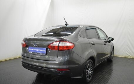 Ford Fiesta, 2016 год, 850 000 рублей, 5 фотография