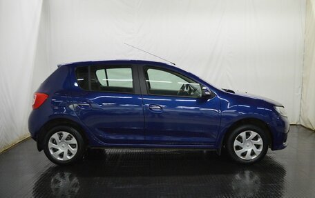 Renault Sandero II рестайлинг, 2016 год, 750 000 рублей, 4 фотография