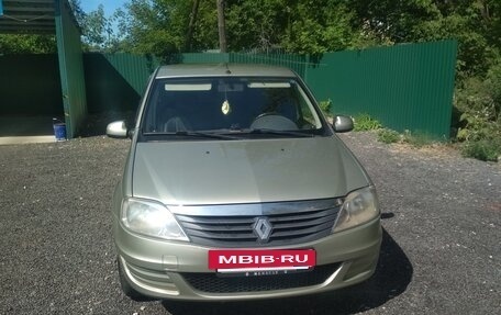 Renault Logan I, 2013 год, 270 000 рублей, 2 фотография