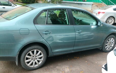 Volkswagen Jetta VI, 2008 год, 640 000 рублей, 24 фотография