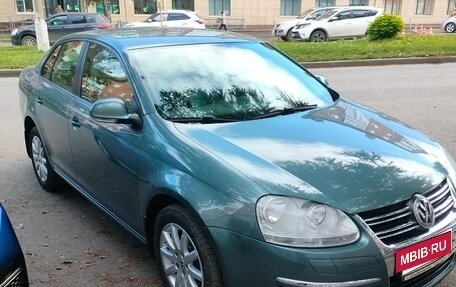 Volkswagen Jetta VI, 2008 год, 640 000 рублей, 23 фотография