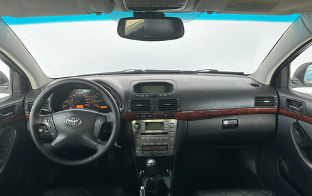 Toyota Avensis III рестайлинг, 2006 год, 580 000 рублей, 14 фотография