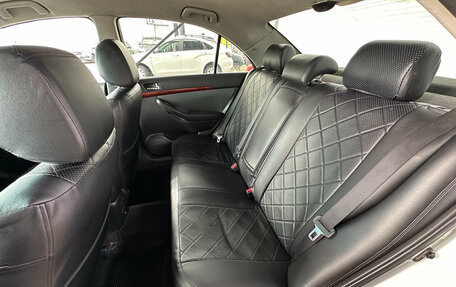 Toyota Avensis III рестайлинг, 2006 год, 580 000 рублей, 11 фотография