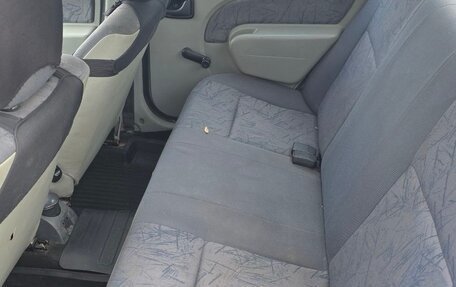 Renault Logan I, 2006 год, 155 000 рублей, 6 фотография