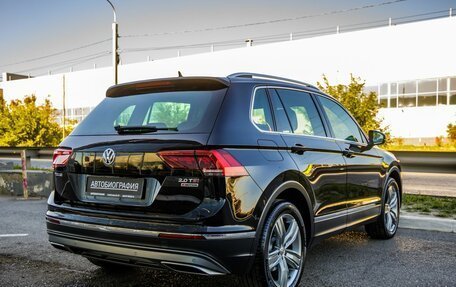 Volkswagen Tiguan II, 2017 год, 2 498 000 рублей, 7 фотография