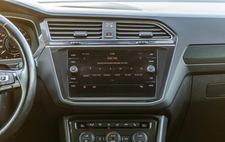 Volkswagen Tiguan II, 2017 год, 2 498 000 рублей, 20 фотография
