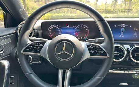 Mercedes-Benz A-Класс, 2023 год, 1 550 000 рублей, 16 фотография