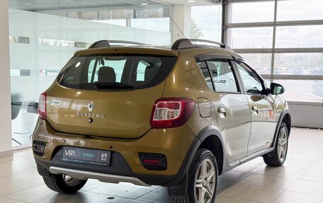 Renault Sandero II рестайлинг, 2015 год, 1 177 000 рублей, 5 фотография