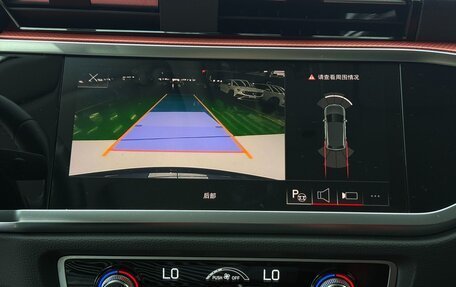 Audi Q3, 2022 год, 2 350 000 рублей, 16 фотография