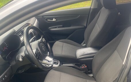 KIA Rio IV, 2018 год, 1 650 000 рублей, 9 фотография