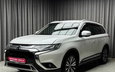 Mitsubishi Outlander III рестайлинг 3, 2019 год, 2 149 000 рублей, 1 фотография