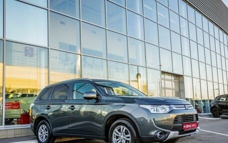 Mitsubishi Outlander III рестайлинг 3, 2014 год, 1 568 000 рублей, 1 фотография