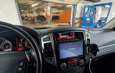 Mitsubishi Pajero IV, 2021 год, 4 200 000 рублей, 6 фотография