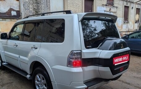 Mitsubishi Pajero IV, 2021 год, 4 200 000 рублей, 4 фотография