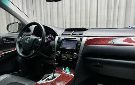 Toyota Camry, 2014 год, 1 599 000 рублей, 10 фотография
