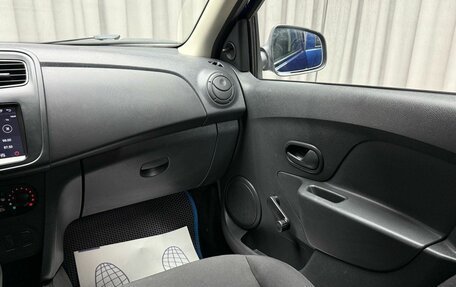 Renault Sandero II рестайлинг, 2016 год, 799 000 рублей, 15 фотография