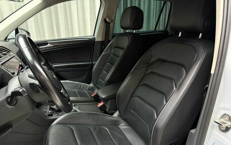 Volkswagen Tiguan II, 2019 год, 2 499 000 рублей, 7 фотография