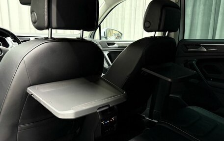 Volkswagen Tiguan II, 2019 год, 2 499 000 рублей, 15 фотография