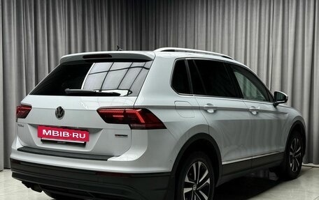 Volkswagen Tiguan II, 2019 год, 2 499 000 рублей, 4 фотография