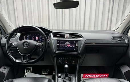 Volkswagen Tiguan II, 2019 год, 2 499 000 рублей, 9 фотография