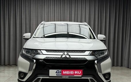 Mitsubishi Outlander III рестайлинг 3, 2019 год, 2 149 000 рублей, 2 фотография
