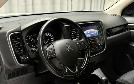 Mitsubishi Outlander III рестайлинг 3, 2019 год, 2 149 000 рублей, 9 фотография