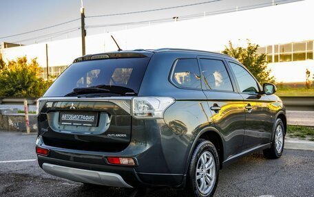 Mitsubishi Outlander III рестайлинг 3, 2014 год, 1 568 000 рублей, 7 фотография